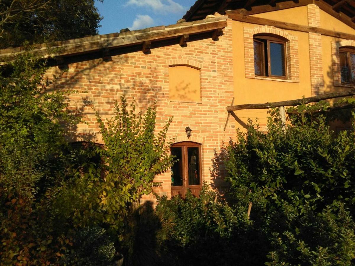 Terra Di Magie Villa Sarnano Exterior photo